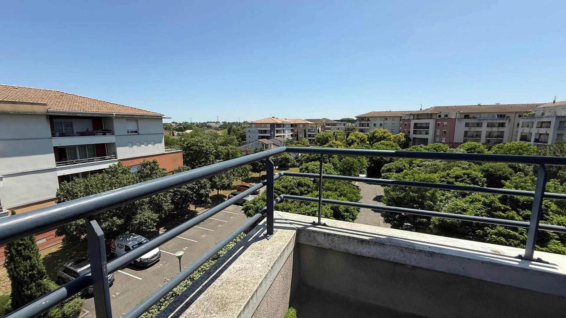 Grand T4 Lumineux Avec Balcon Traversant - 3 Chambres, Vue Degagee - Parking Privee - Metro 5 Min - Proche Centre Ville Toulouse Apartmán